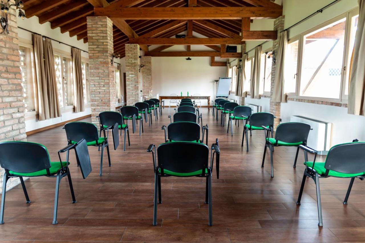 Antico Benessere Fara Gera dʼAdda Exterior foto
