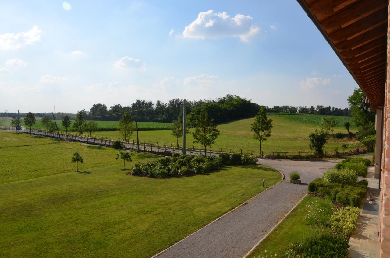 Antico Benessere Agriturismo Di Charme Villa Fara Gera dʼAdda Exterior foto