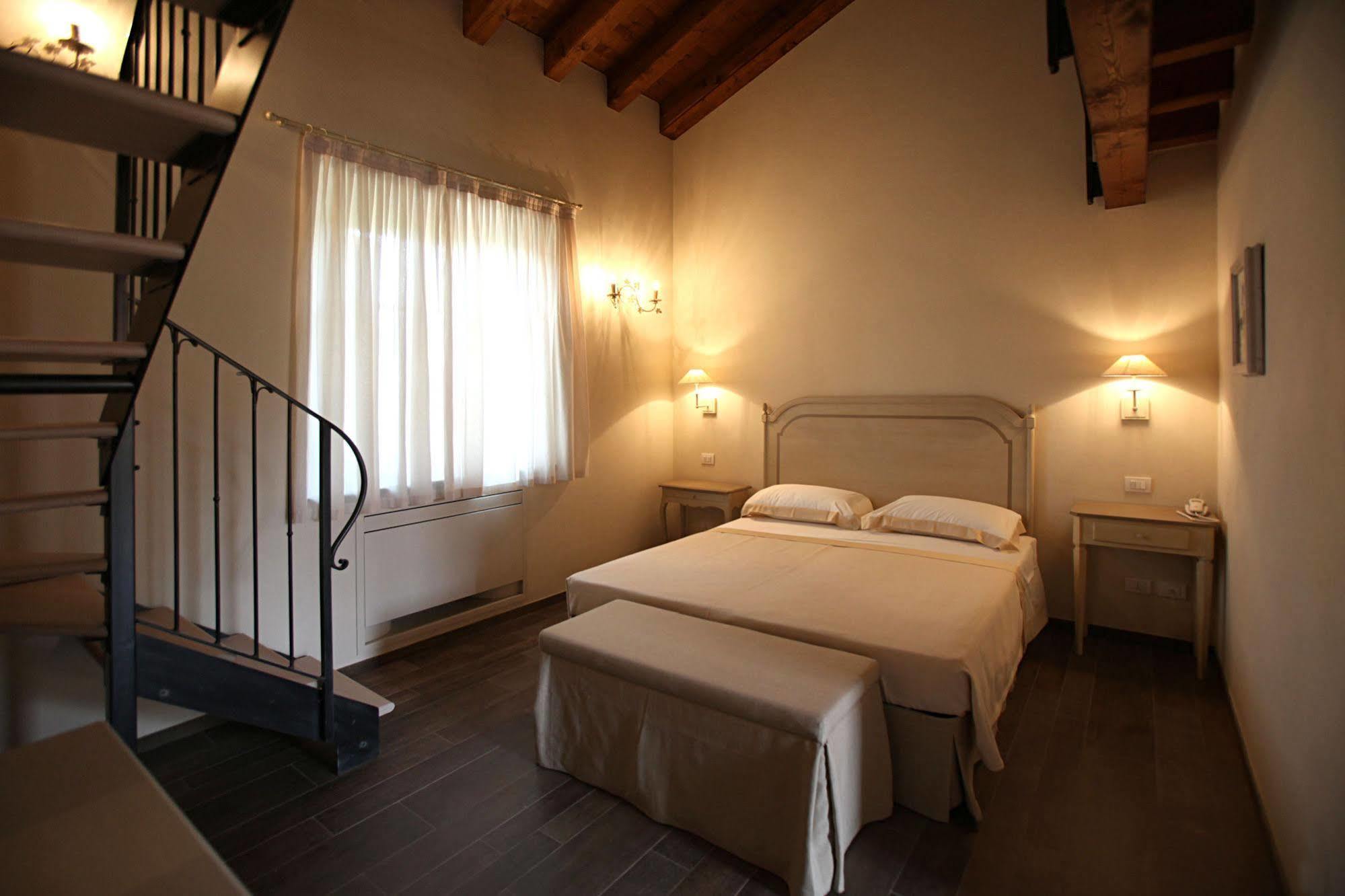 Antico Benessere Fara Gera dʼAdda Exterior foto
