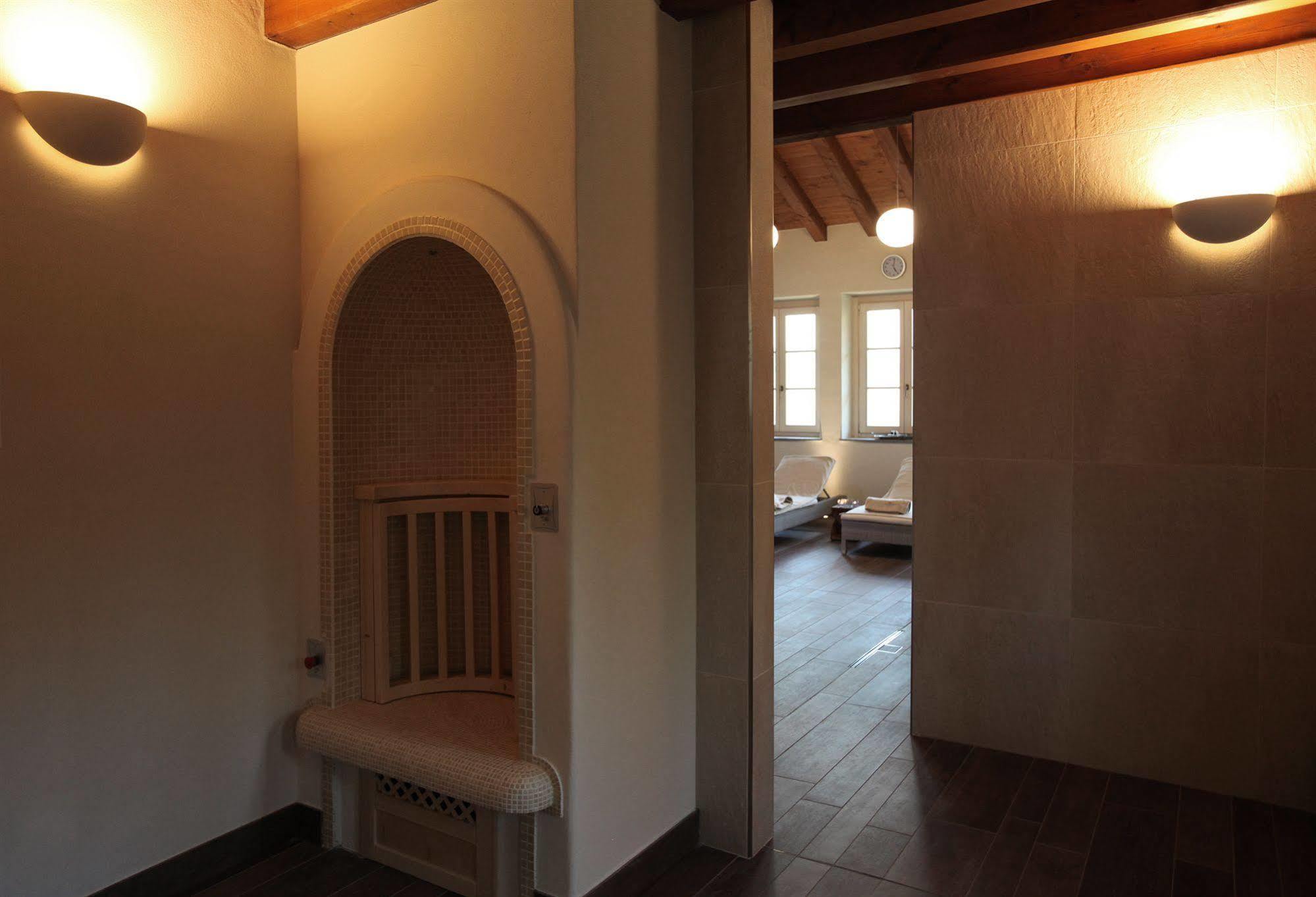 Antico Benessere Fara Gera dʼAdda Exterior foto